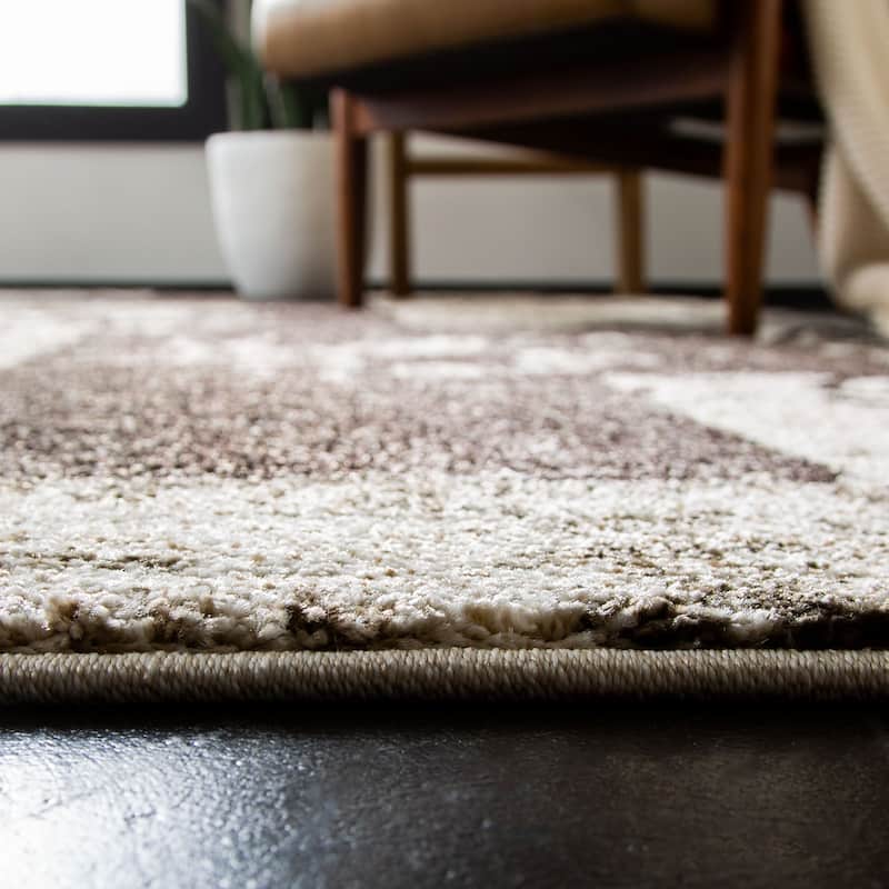 SAFAVIEH Retro Edwina Distressed Modern Abstract Rug