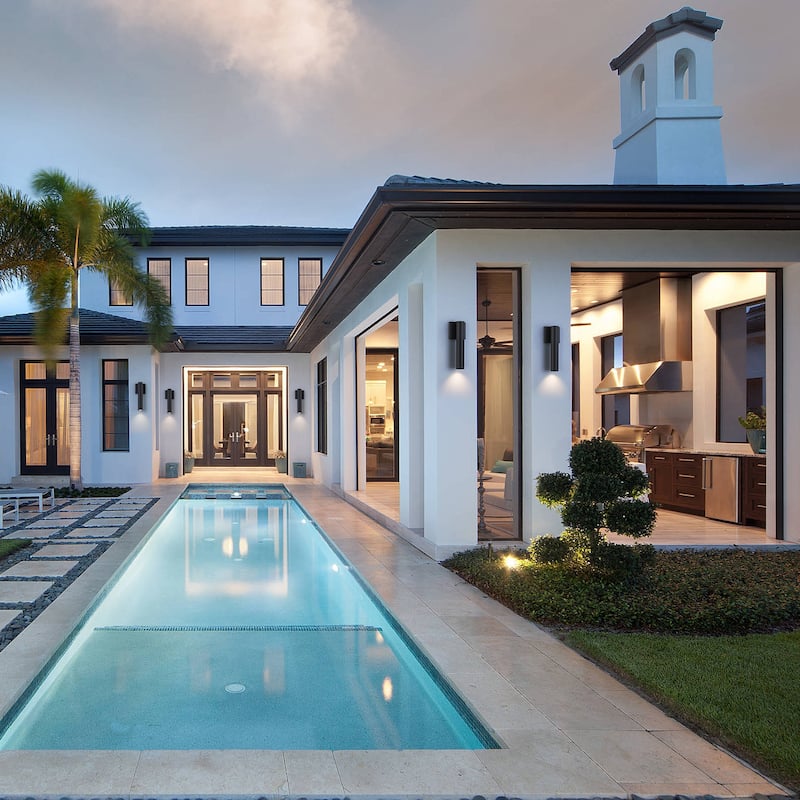 12.4" Outdoor Linear Integrated LED Wall Sconce - H12.4" x W3.4" x D4.5"