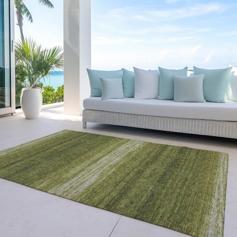 Machine Washable Indoor/ Outdoor Ombre Stripe Chantille Rug