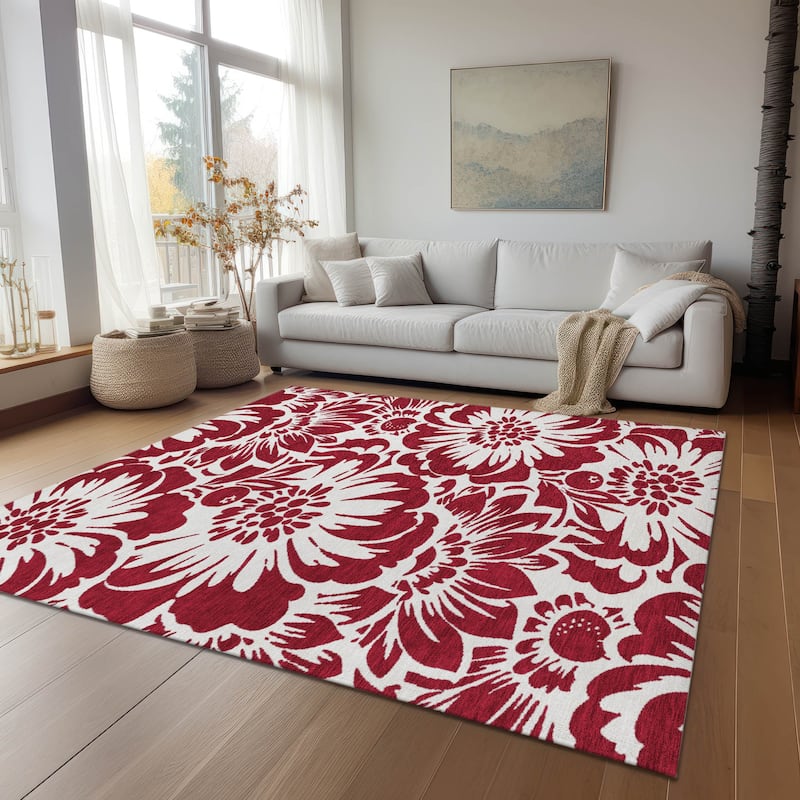 Machine Washable Indoor/ Outdoor Whimsy Floral Chantille Rug