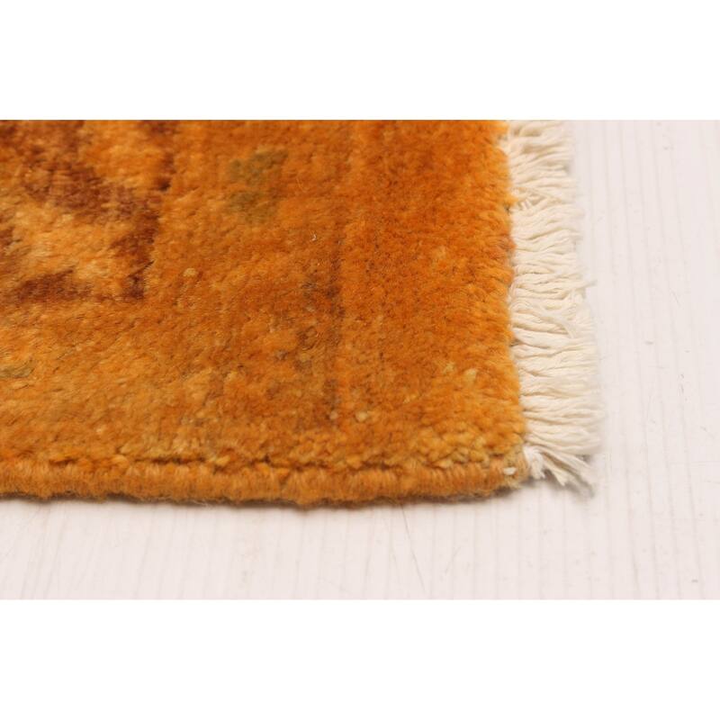 ECARPETGALLERY Hand-knotted Vibrance Light Orange Wool Rug - 6'2 x 9'1