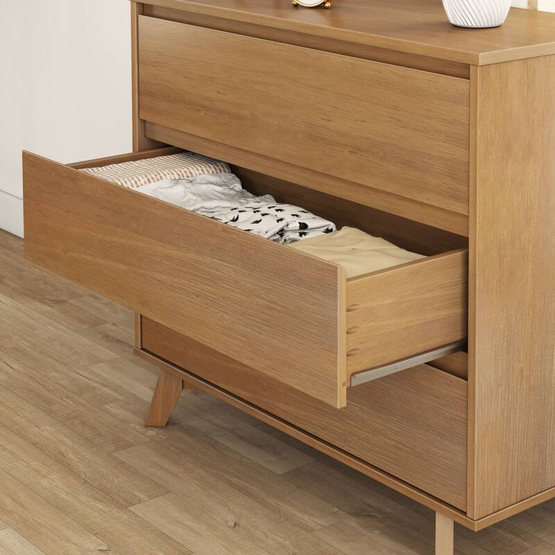 Max and Lily Scandinavian 3 Drawer Dresser