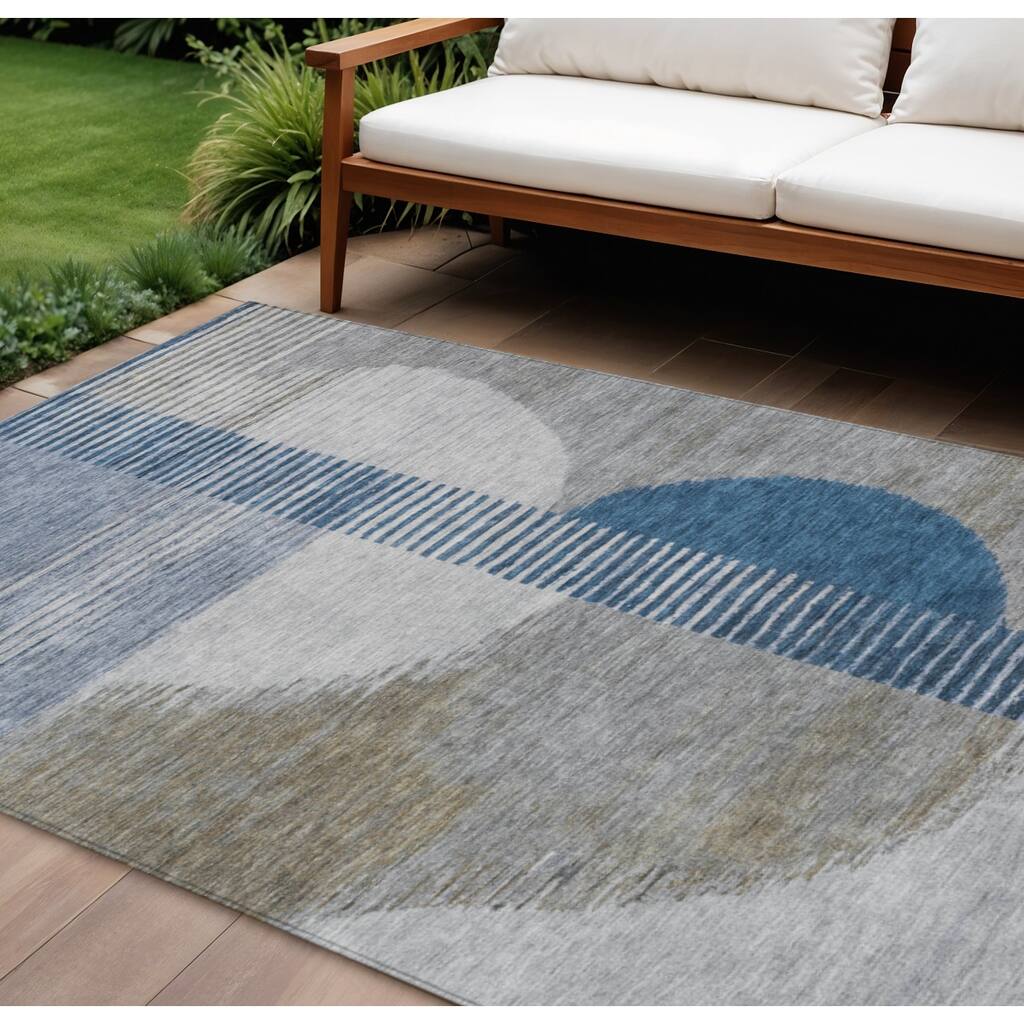 HomeRoots Geometric Transitional Rectangle Outdoor Rug
