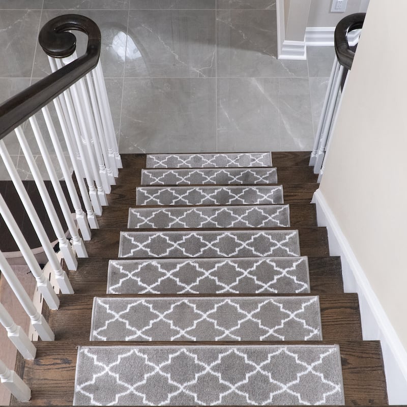 SUSSEXHOME Geometric Stair Treads with Easy to Install Double Adhesive Tape 9" x 28"