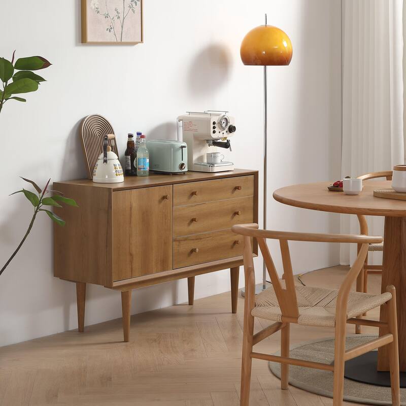 An antique buffet in oak color - Ancient Oak