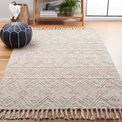 SAFAVIEH Handmade Natura Rafif Moroccan Boho Wool Rug