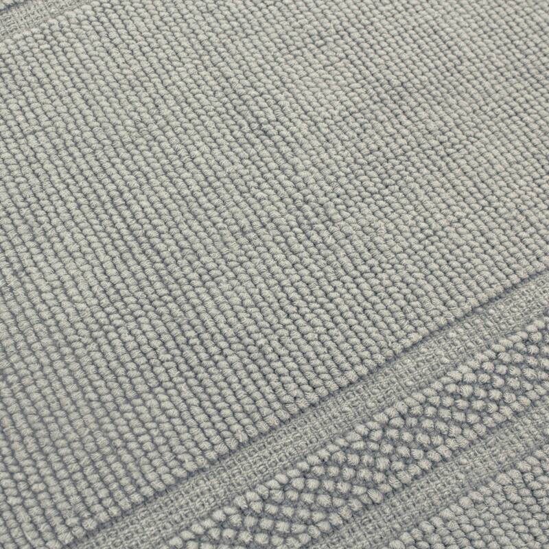 Jean Pierre Cotton Stonewash Racetrack 17 x 24 in. Bath Rug