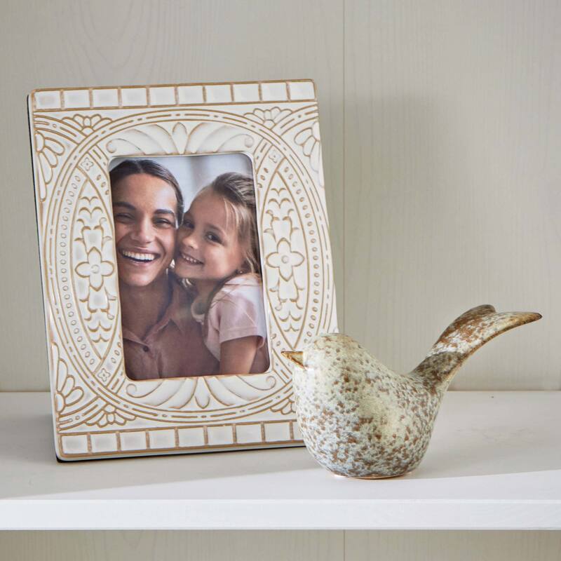 Cirie 4x6 Ivory Ceramic Photo Frame - Decorative Single Image Frame for Everyday Use, Wipe Clean, 9" H x 7" L x 0.75" W