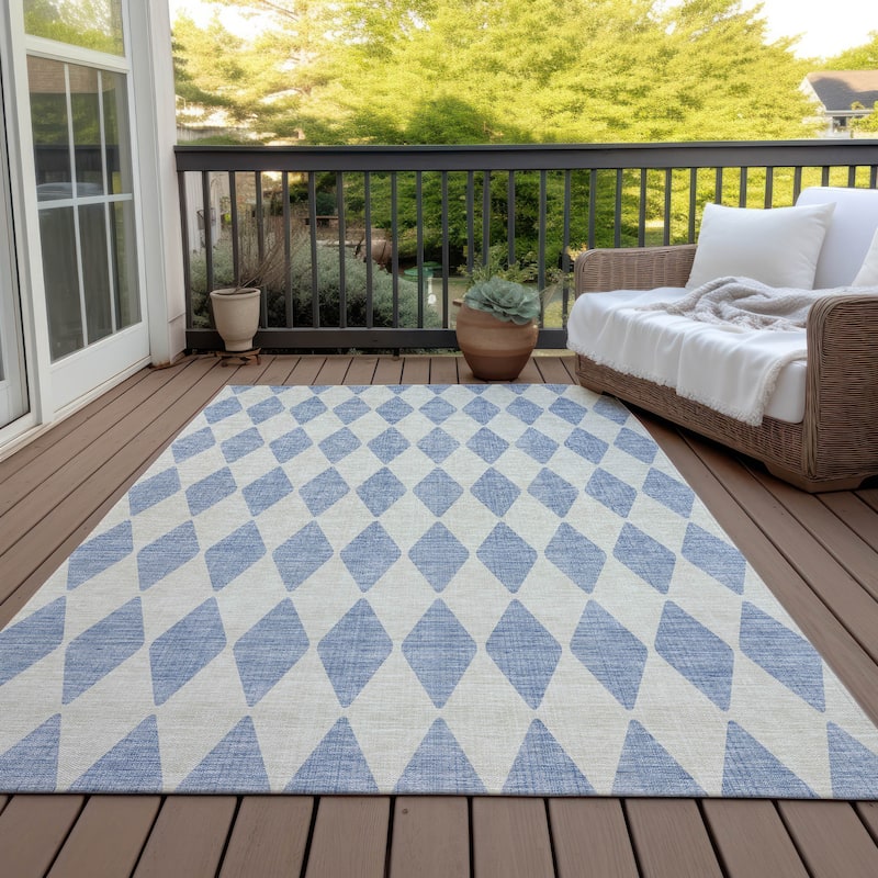 Machine Washable Indoor/ Outdoor Chantille Diamonds Rug