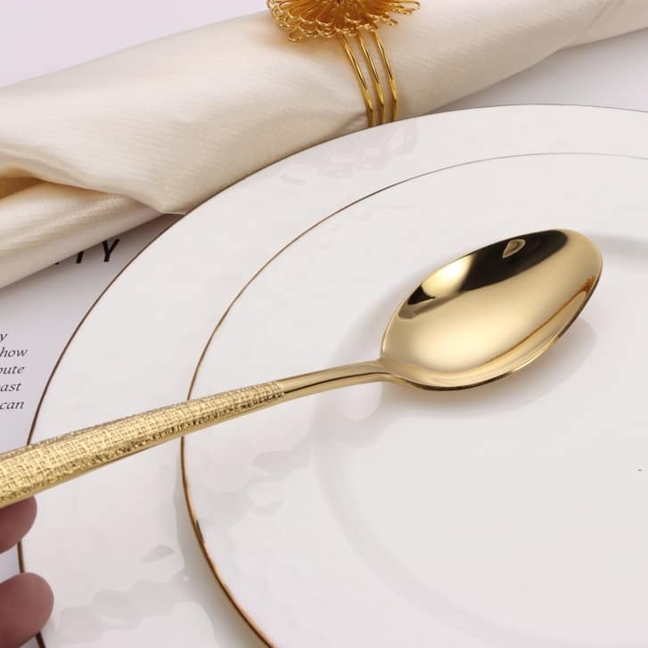 20 Pc Flatware Set with Colorblock Handles