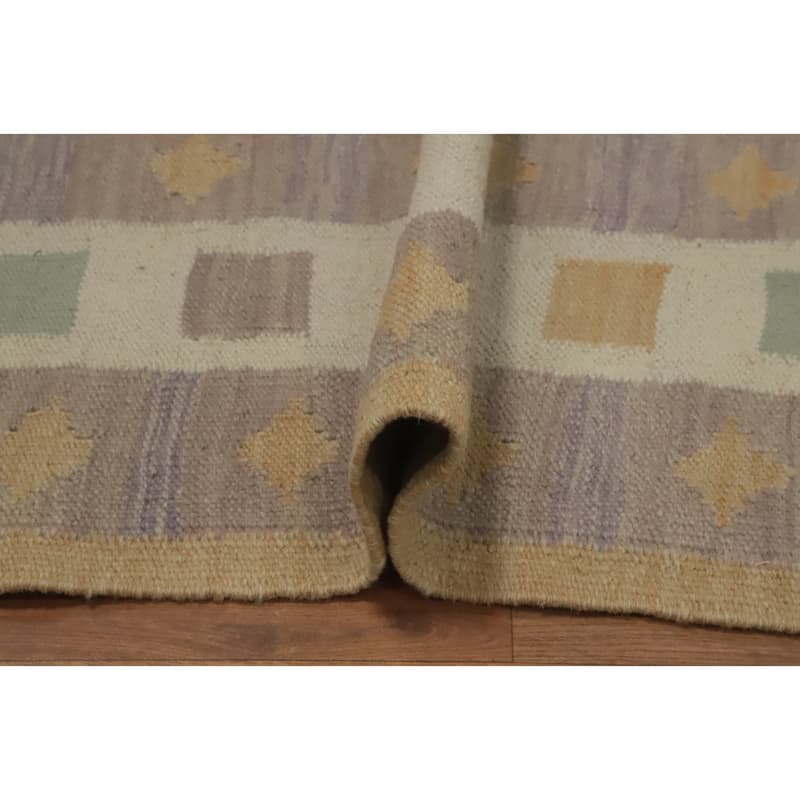 Hand Woven Oriental 100% Wool Carpet Southwestern Tribal Purples Kilim Area Rug - 6' 9'' X 4' 11''