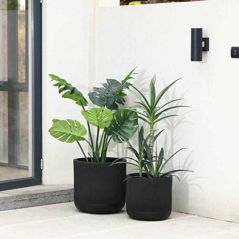 Round Striped Indoor/Outdoor MgO Planter