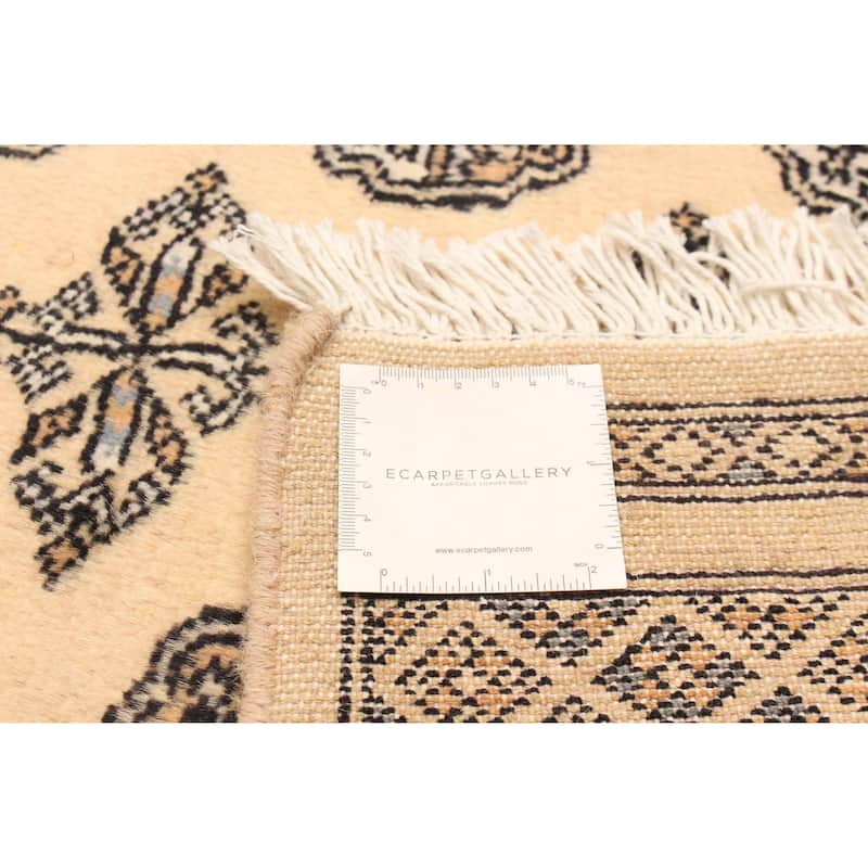 ECARPETGALLERY Hand-knotted Peshawar Bokhara Beige Wool Rug - 3'1 x 5'3