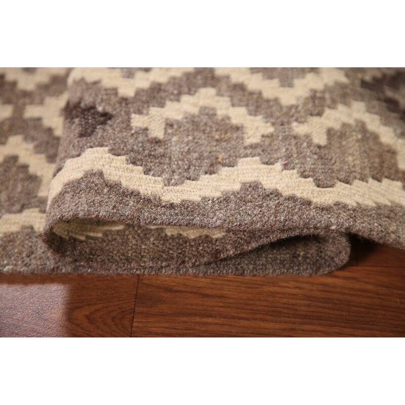 Brown Kilim Accent Rug Hand-Woven Reversible Oriental Wool Carpet - 3'3"x 5'2"