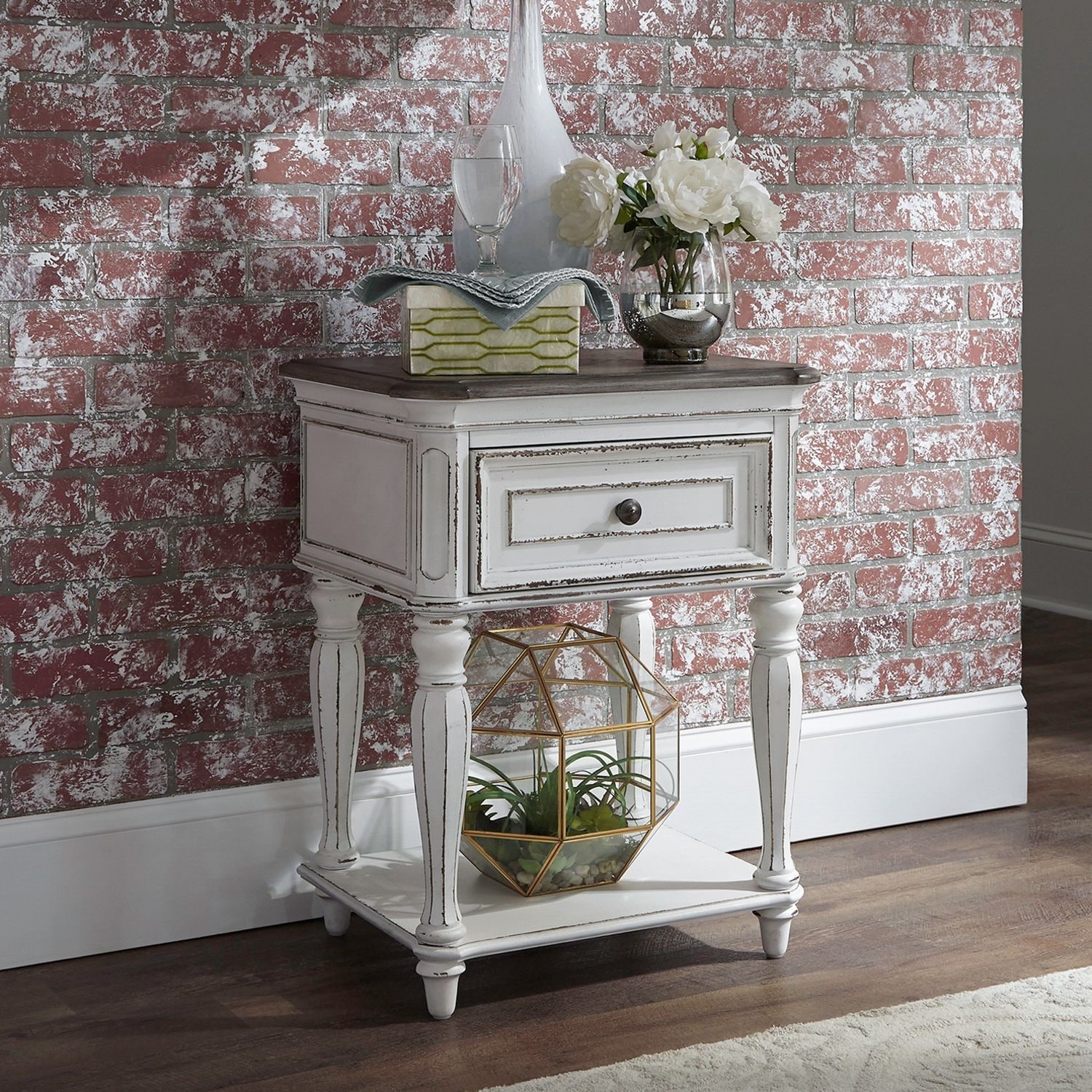 Magnolia Manor Antique White Leg Night Stand