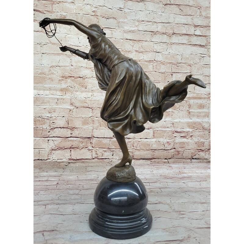 Female Figure In High Heels Flowing Dress - Art Deco Bronze Sculpture By Colinet