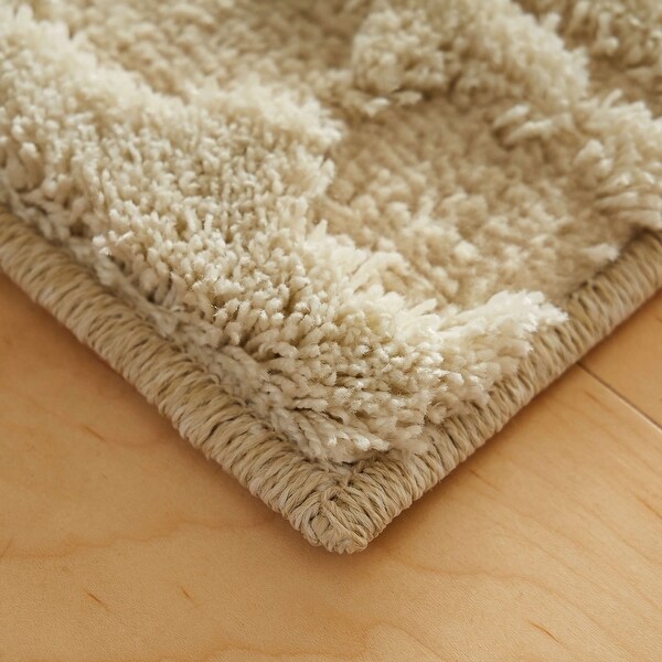 Mohawk Home Nomad Vado High/ Low Geometric Area Rug - On