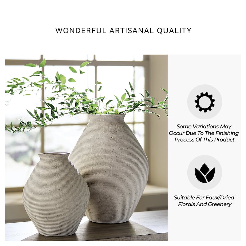 Signature Design by Ashley Hannela Vase