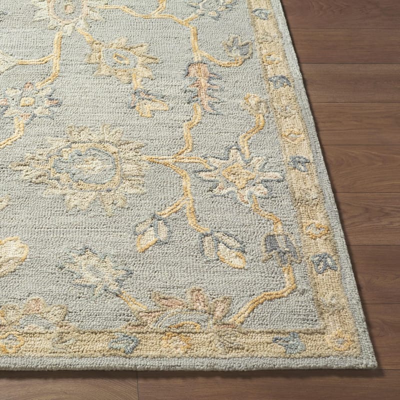 Livabliss Arnold Traditional Area Rug