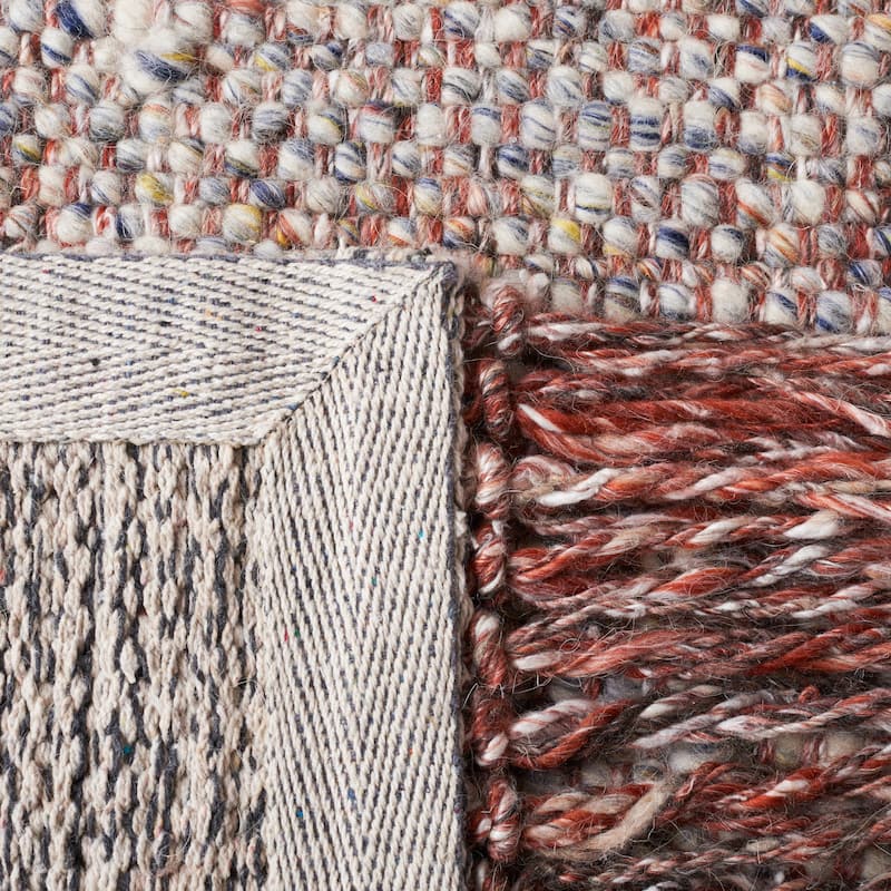 SAFAVIEH Handmade Vermont Larissa Wool Rug