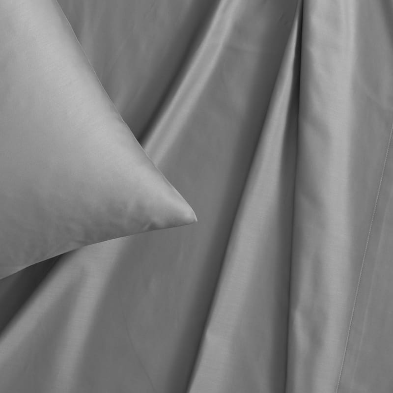 Vera Wang T800 Sateen Solid CVC Sheet Set