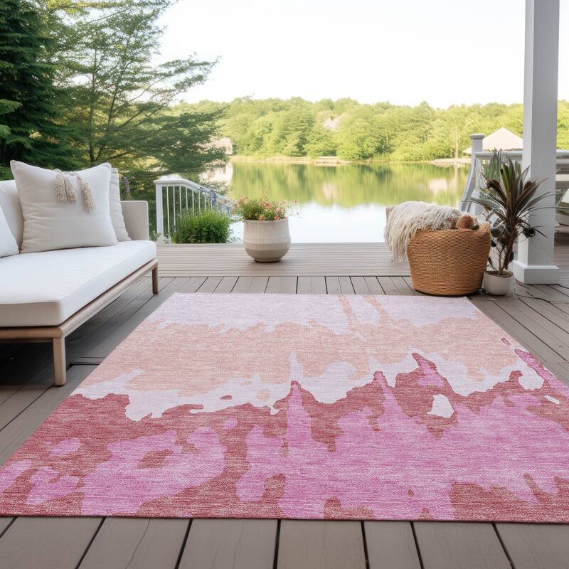 Machine Washable Indoor/ Outdoor Modern Abstract Chantille Rug
