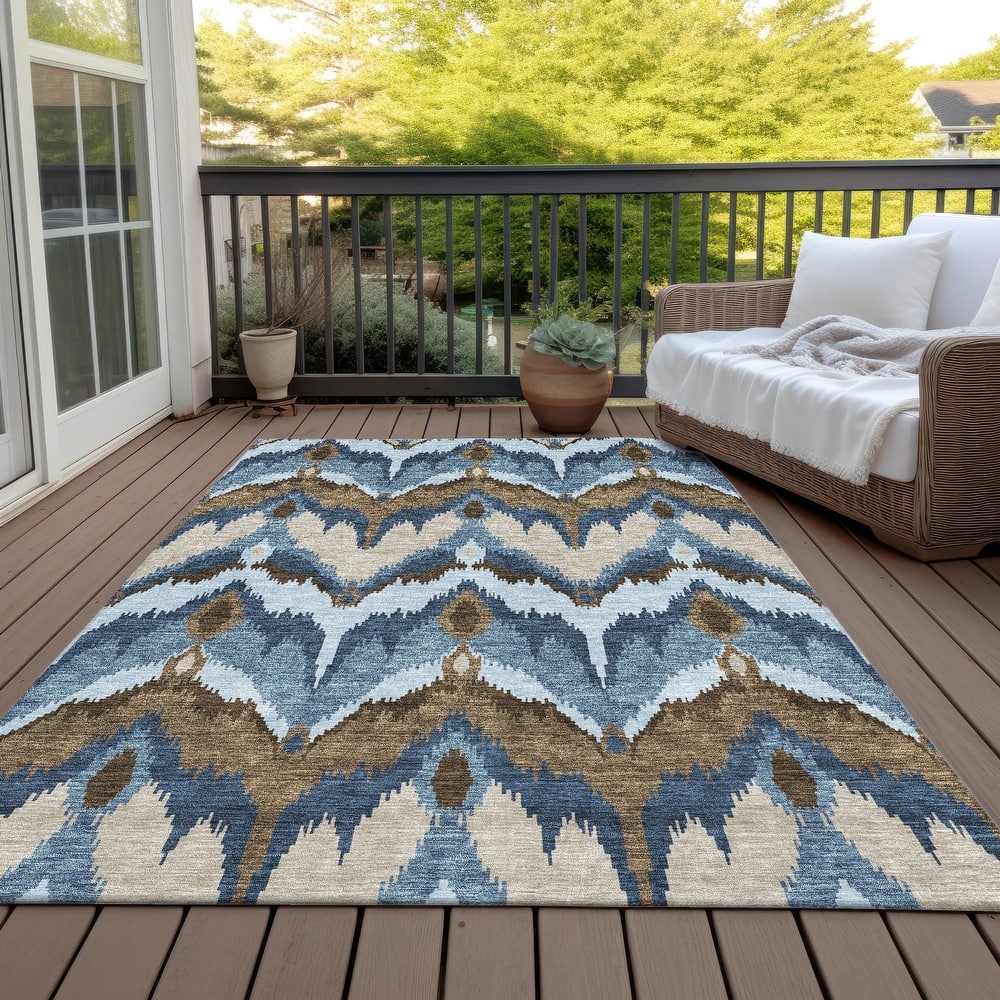 Machine Washable Indoor/ Outdoor Chantille Boho Ikat Rug