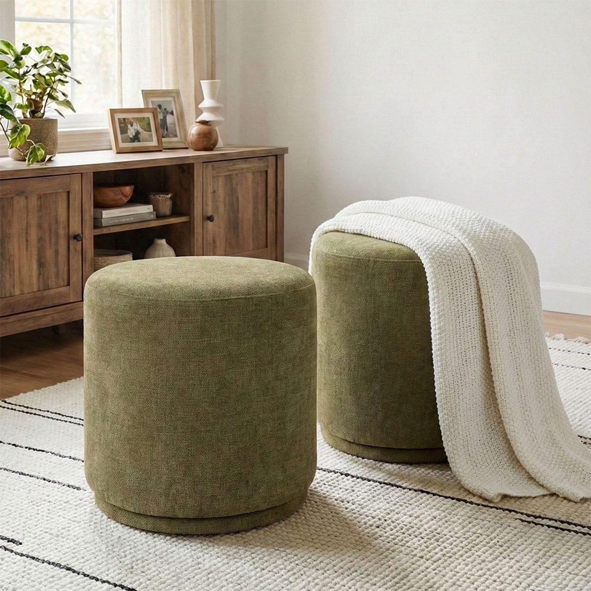 18.5" Round Swivel Vanity Stool(Set of 2)