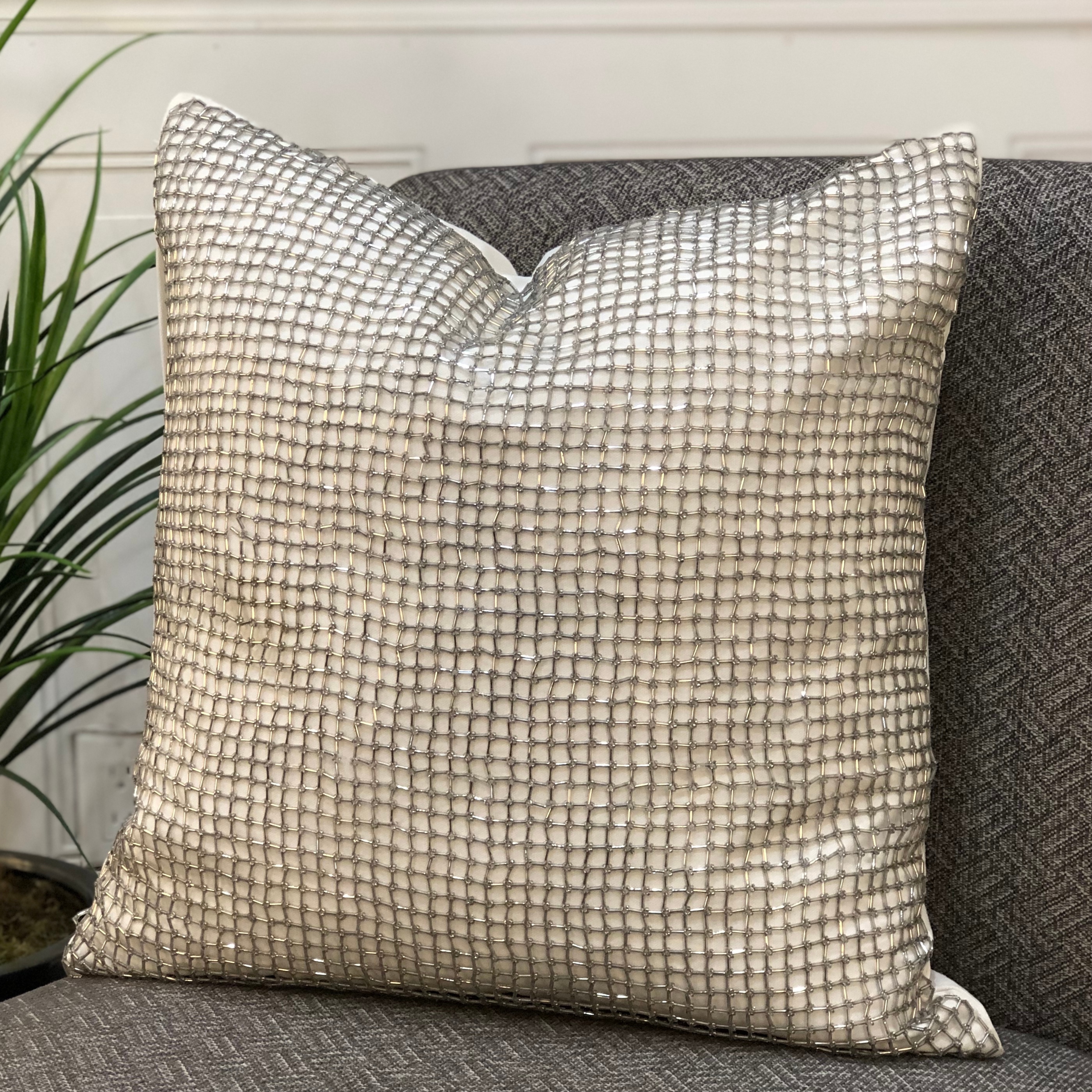 Bed bath and beyond sequin pillow outlet