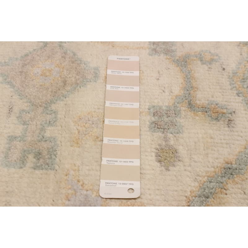 ECARPETGALLERY Hand-knotted Royal Oushak Cream Wool Rug - 5'8 x 5'8