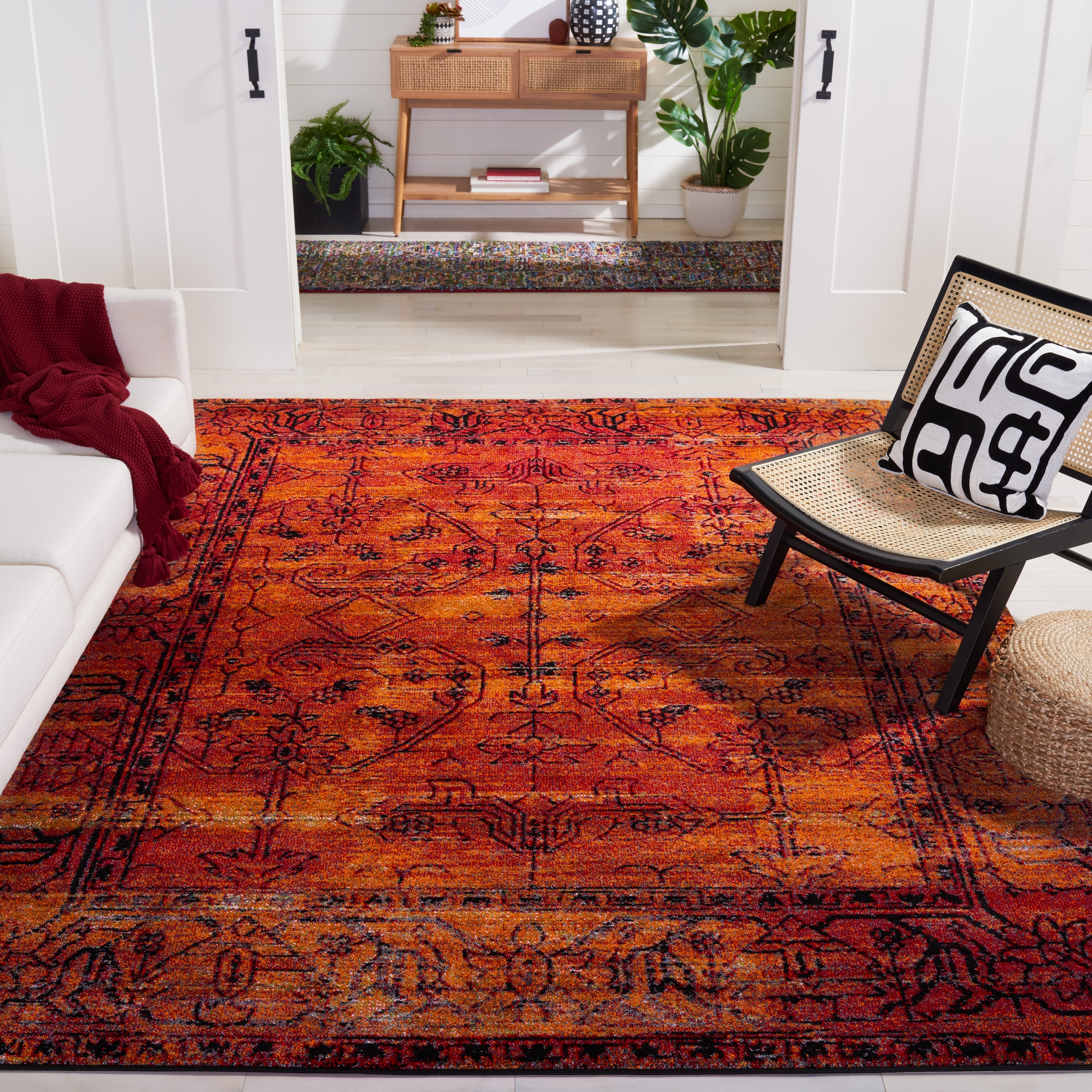 SAFAVIEH Vintage Hamadan Selma Oriental Distressed Rug