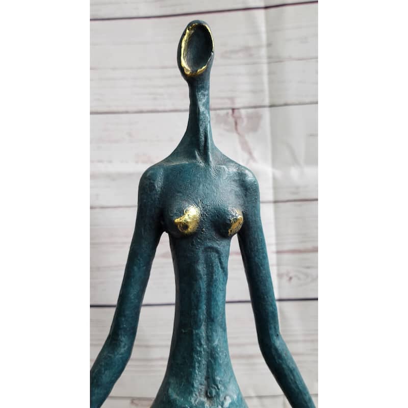 Original Signed Bronze Sculpture Statue Curvy Wide Waist Figure Female Boteroismo 15 Inches X 11 Inches
