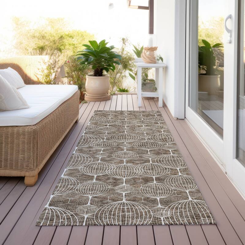 Machine Washable Indoor/ Outdoor Chantille Modern Decor Rug - Chocolate - 2'3" x 7'6"