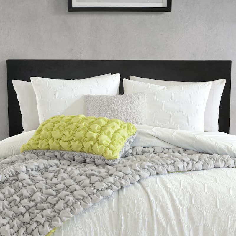 DKNY Modern Hexagon Comforter Set