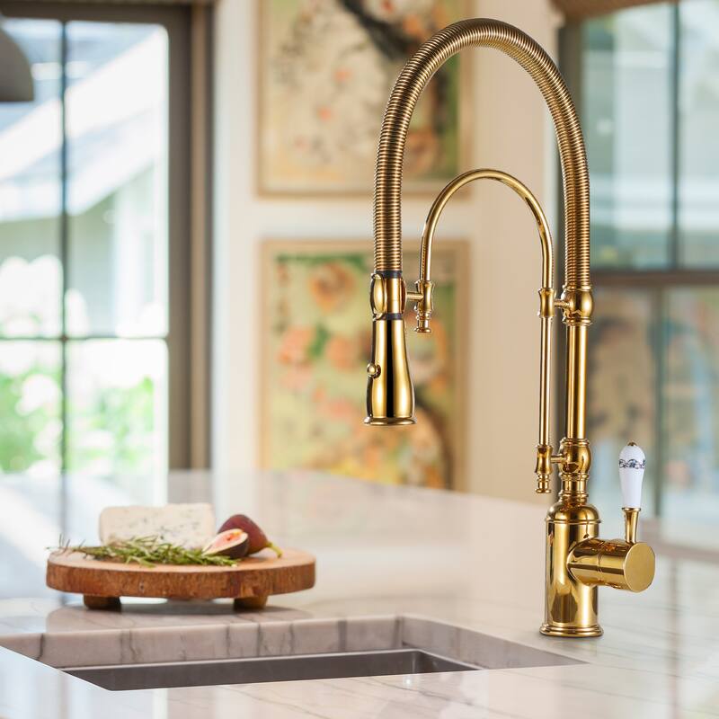 One-Handle High Arc Kitchen Sink Faucet, Gold Single Faucet with Pull Down Sprayer for Kitchen Sink