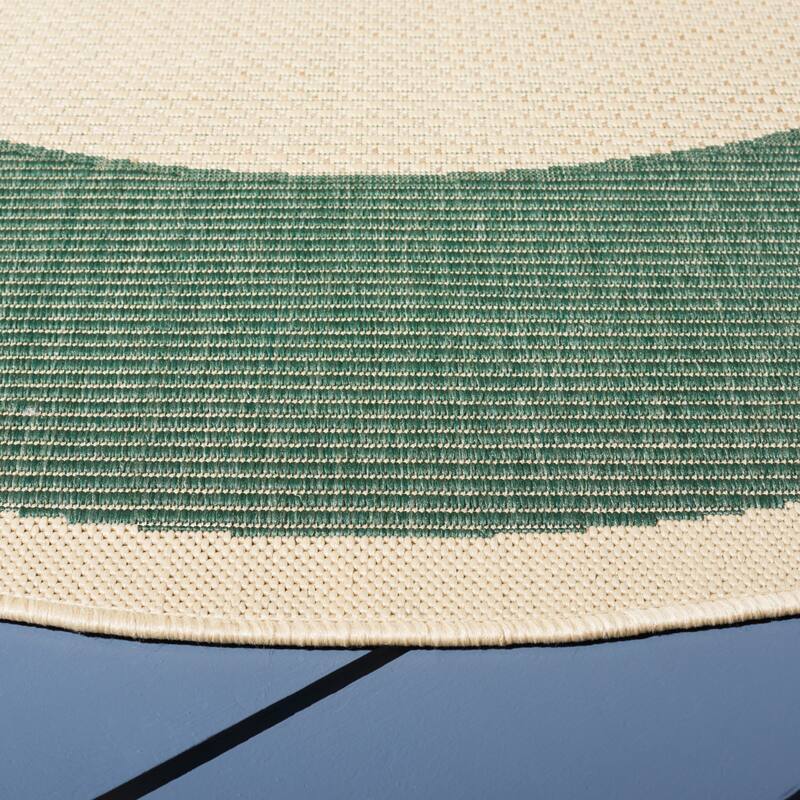 SAFAVIEH Courtyard Sherrie Border Indoor/ Outdoor Waterproof Patio Backyard Rug