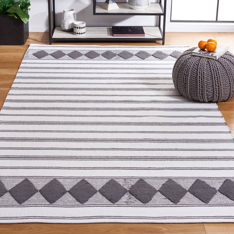 SAFAVIEH Handmade Flatweave Montauk Sietske Boho Stripe Cotton Rug