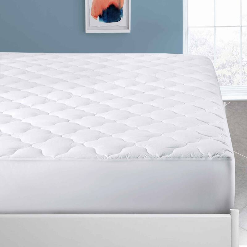 Quilted Fitted Mattress Pad, Elastic Stretches up to 18 Inches Deep, Pillow Top Mattress Cover - White