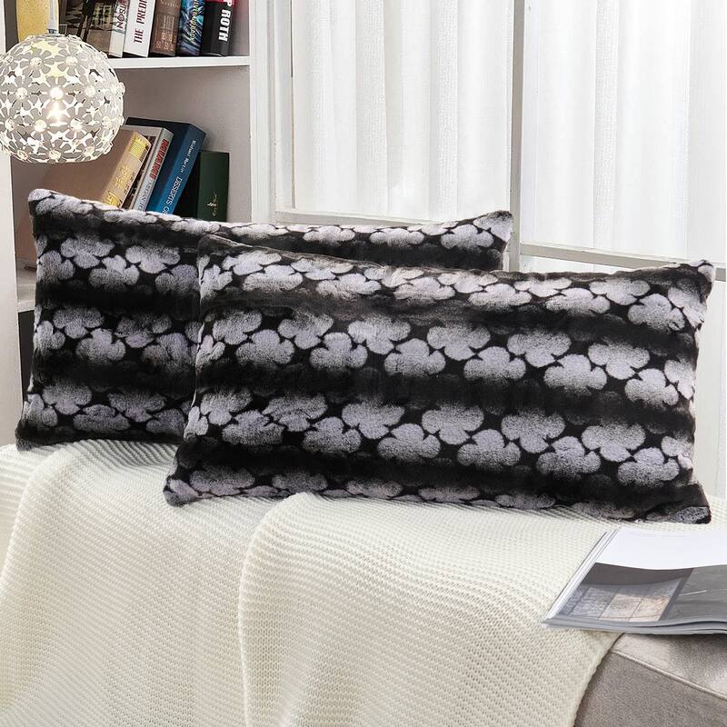 Serenta Ballys FauxFur 2 Piece Pillow Shell Set