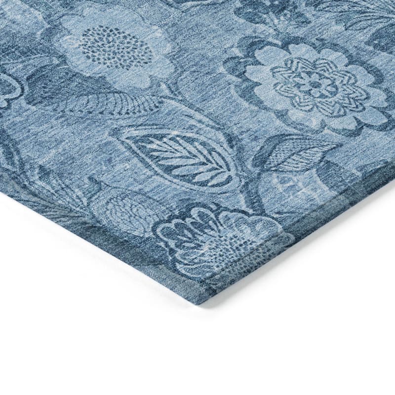 HomeRoots Floral Transitional Rectangle Outdoor Rug
