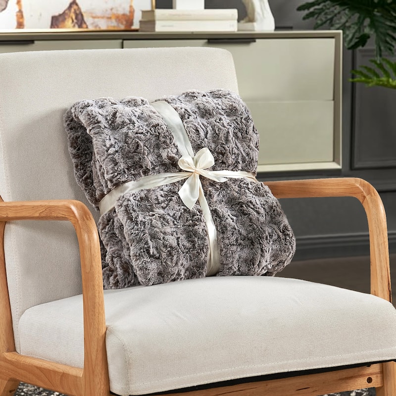 Variegated Warm Plush FauxFur Throw Cozy and Furry Blankets for Sofa