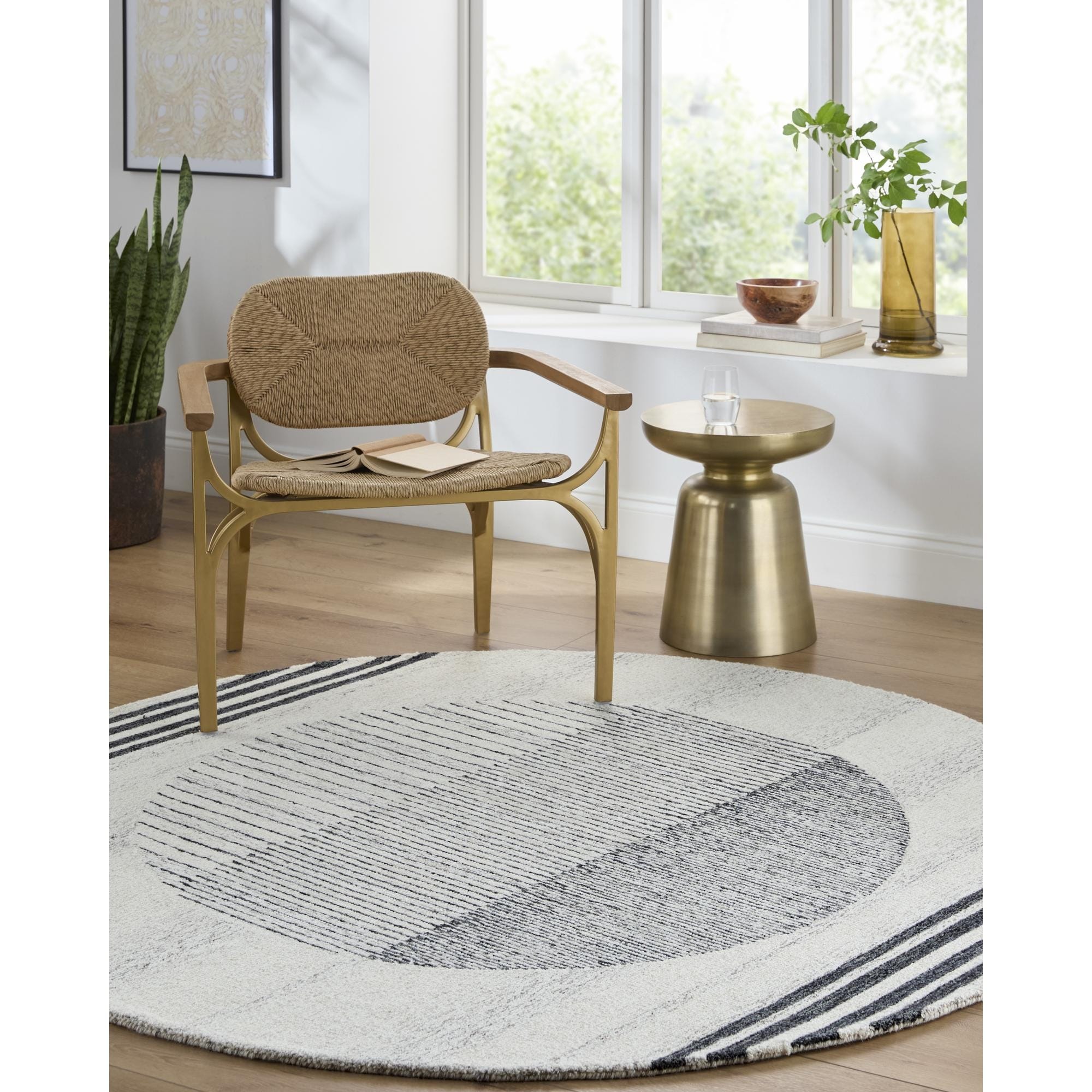 Livabliss Granada Transitional Area Rug