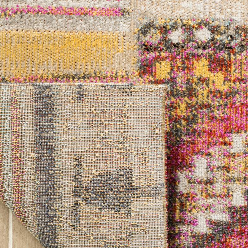 SAFAVIEH Montage Saimi Indoor/ Outdoor Waterproof Patio Backyard Rug