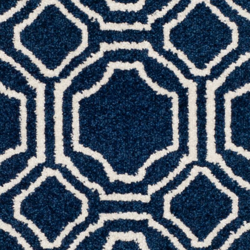SAFAVIEH Amherst Aleksei Modern Rug