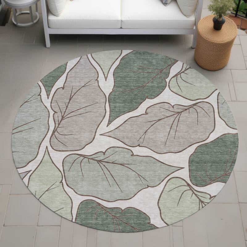 Machine Washable Indoor/ Outdoor Contemporary Floral Chantille Rug - Basil - 8' x 8'