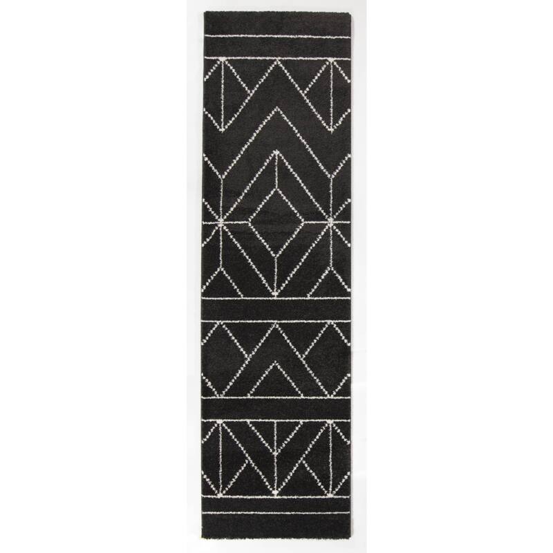 Carson Carrington Iseras Modern Geometric Area Rug