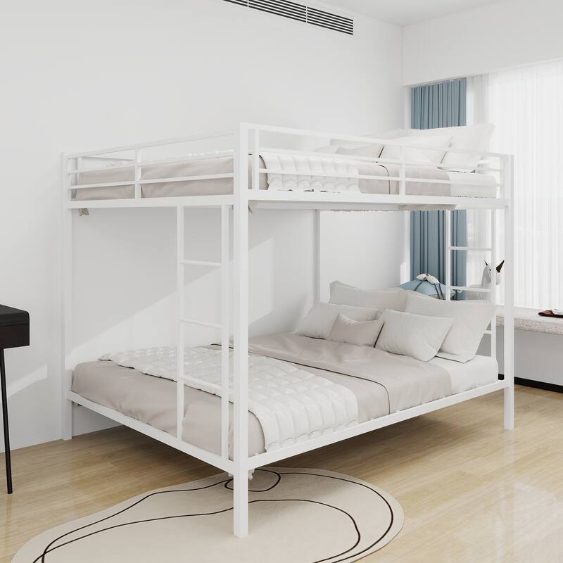 Queen Multi-Functional Square Tube Iron Bunk Bed, Robust Metal Frame Resists Wear, Ideal for Optimizing Vertical Space