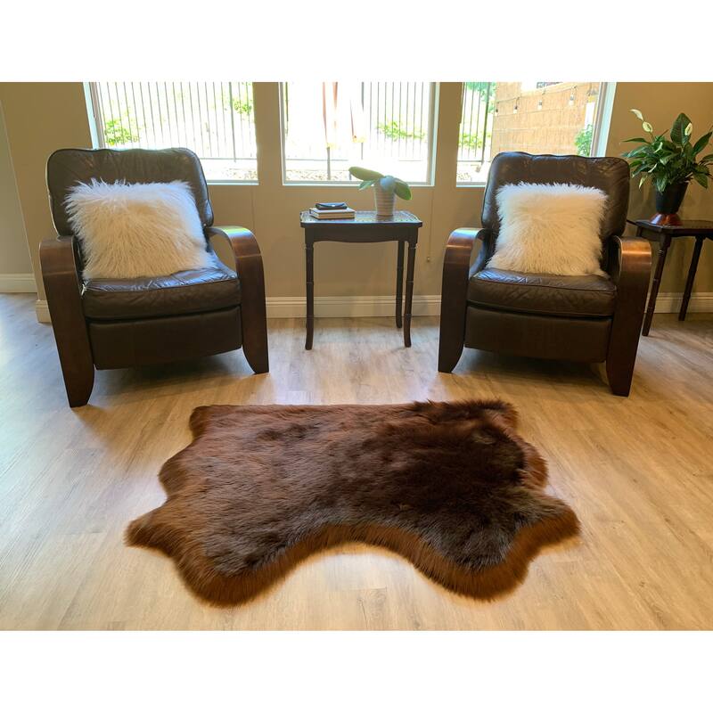 Highland Select Natural Long Wool Sheepskin 2 Pelt Shag Rug - 3' x 3'6"
