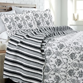 Gracewood Hollow Mekuli French Medallion 3-piece Quilt Bedding Set