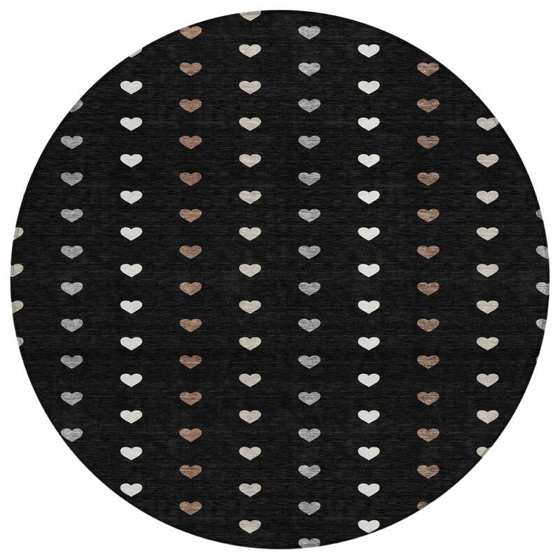 Machine Washable Indoor/ Outdoor Modern Hearts Chantille Rug